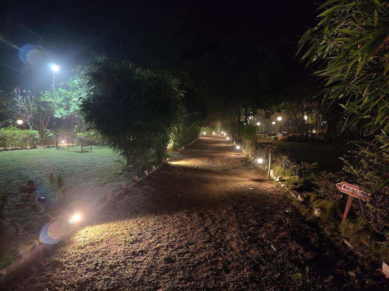Pench Tiger Trails Resort Khawāsa Extérieur photo
