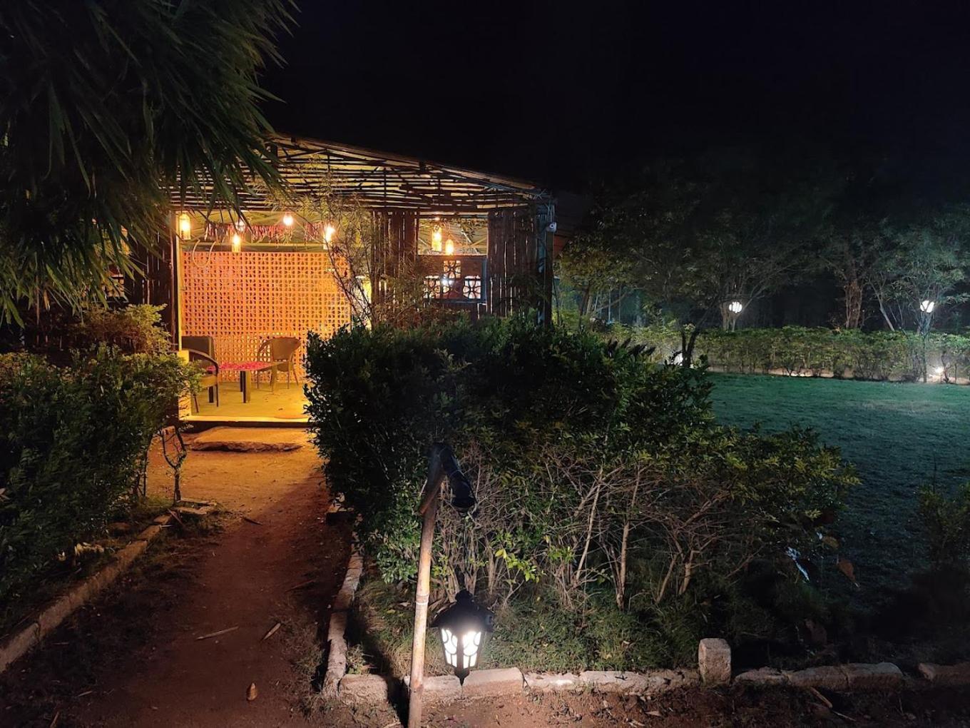 Pench Tiger Trails Resort Khawāsa Extérieur photo